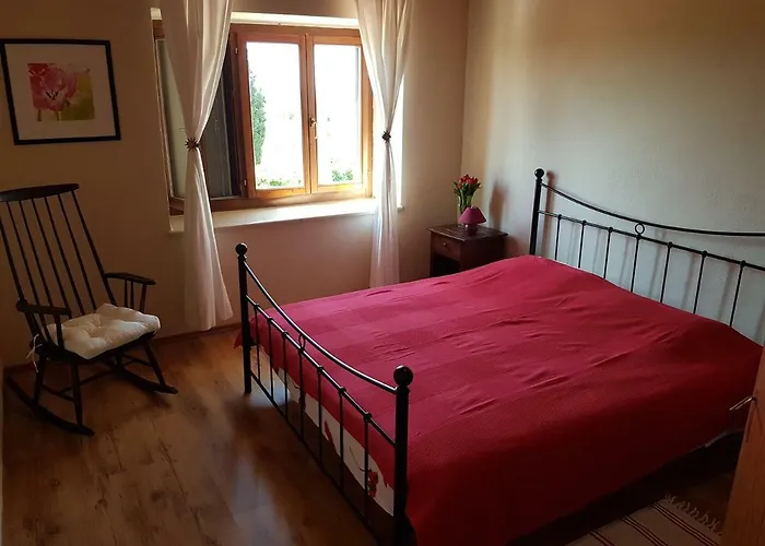 Ana Near And Rovinj Hébergement de vacances *