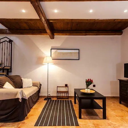 Ana Near And Rovinj Feriehus Bale